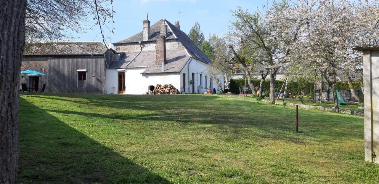 La Demeure Avesnoise Panzió Wignehies Kültér fotó